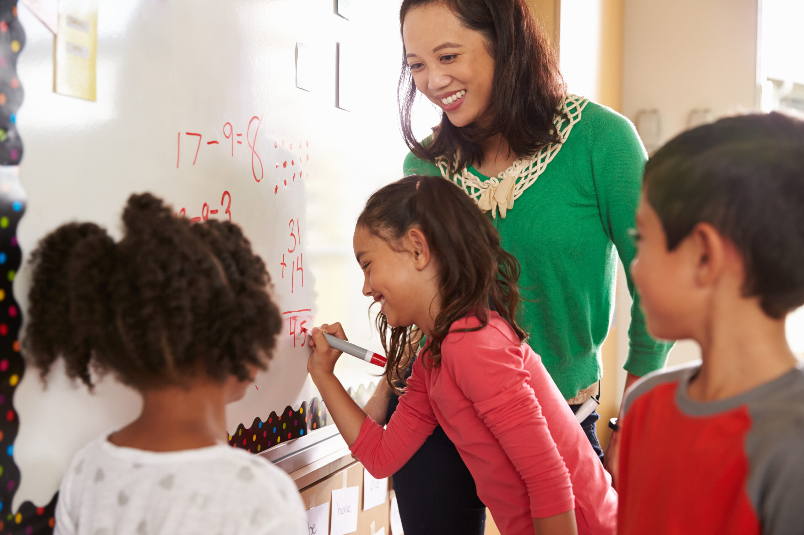 Read more about the article 5 Ways To Help Your Child Learn Math Effectively